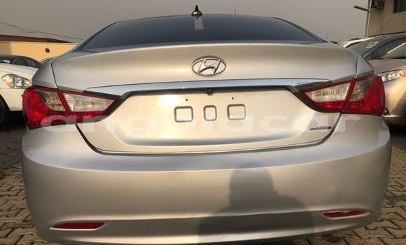 Comprar Usado Hyundai Sonata Prata Carro em Luanda em Luanda Province Comprar Usado Hyundai Sonata Prata Carro em Luanda em Luanda Province