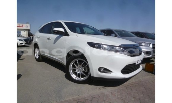 Comprar Importar Toyota Harrier Branco Carro em Import - Dubai em Bengo Province Comprar Importar Toyota Harrier Branco Carro em Import - Dubai em Bengo Province