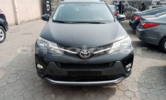 Buy Used Toyota RAV4 Black Car in Namibe in Namibe Province Buy Used Toyota RAV4 Black Car in Namibe in Namibe Province