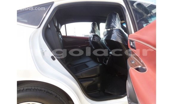 Comprar Importar Toyota Harrier Branco Carro em Import - Dubai em Bengo Province Comprar Importar Toyota Harrier Branco Carro em Import - Dubai em Bengo Province
