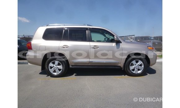 Comprar Importar Toyota Land Cruiser Outro Carro em Import - Dubai em Bengo Province Comprar Importar Toyota Land Cruiser Outro Carro em Import - Dubai em Bengo Province