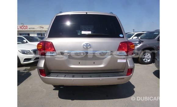 Comprar Importar Toyota Land Cruiser Outro Carro em Import - Dubai em Bengo Province Comprar Importar Toyota Land Cruiser Outro Carro em Import - Dubai em Bengo Province