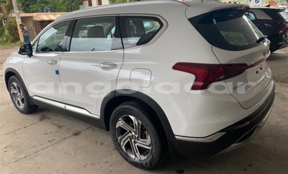 Acheter Neuf Voiture Hyundai Tucson Blanc à Luanda, Province de Luanda Acheter Neuf Voiture Hyundai Tucson Blanc à Luanda, Province de Luanda