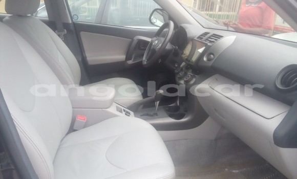 Comprar Usado Toyota RAV4 Preto Carro em Luanda em Luanda Province Comprar Usado Toyota RAV4 Preto Carro em Luanda em Luanda Province