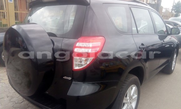 Comprar Usado Toyota RAV4 Preto Carro em Luanda em Luanda Province Comprar Usado Toyota RAV4 Preto Carro em Luanda em Luanda Province