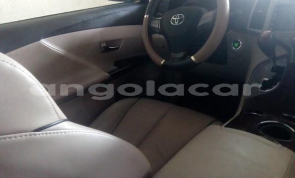 Acheter Occasion Voiture Toyota Avanza Gris à Luanda, Province de Luanda Acheter Occasion Voiture Toyota Avanza Gris à Luanda, Province de Luanda