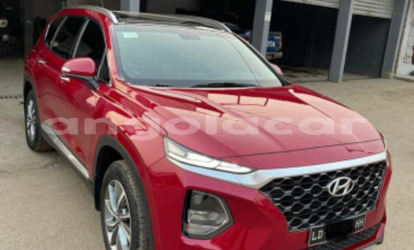 Comprar Usado Hyundai Santa Fe Vermelho Carro em Namibe em Namibe Province