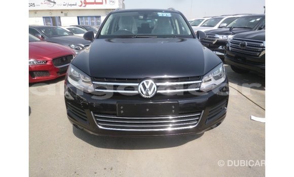 Acheter Import Voiture Volkswagen Touareg Noir à Import - Dubai, Province de Bengo Acheter Import Voiture Volkswagen Touareg Noir à Import - Dubai, Province de Bengo