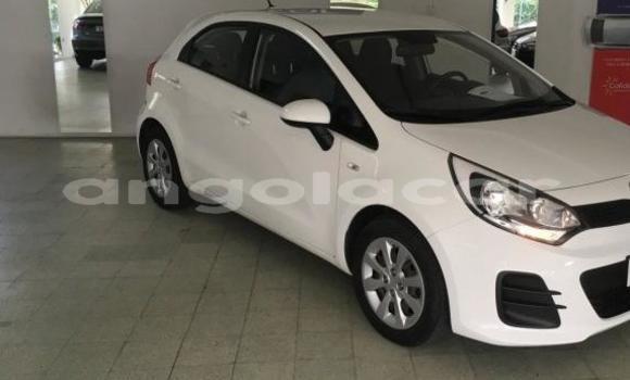 Buy Used Kia rio White Car in Luanda in Luanda Province