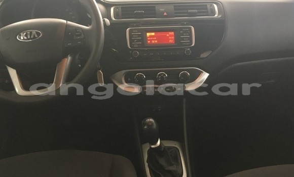 Buy Used Kia rio White Car in Luanda in Luanda Province Buy Used Kia rio White Car in Luanda in Luanda Province