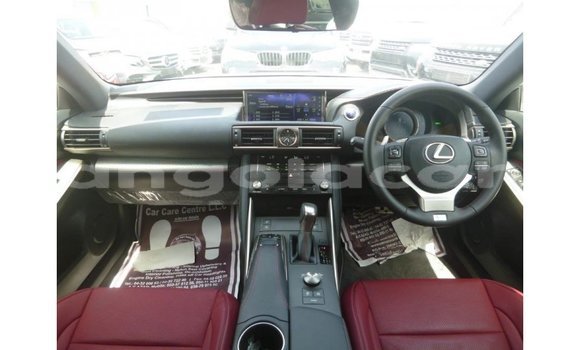 Comprar Importar Lexus IS Branco Carro em Import - Dubai em Bengo Province Comprar Importar Lexus IS Branco Carro em Import - Dubai em Bengo Province