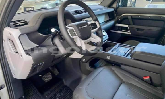 Comprar Usado Land Rover Defender Outro Carro em Namibe em Namibe Province Comprar Usado Land Rover Defender Outro Carro em Namibe em Namibe Province