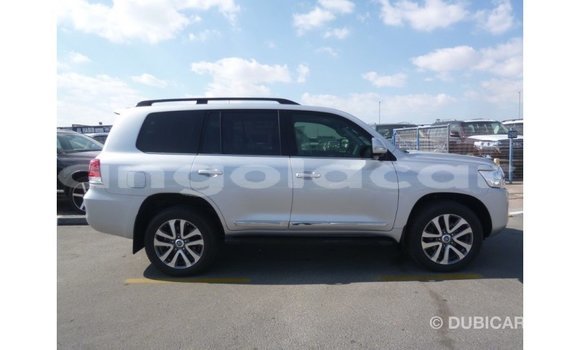 Acheter Import Voiture Toyota Land Cruiser Autre à Import - Dubai, Province de Bengo Acheter Import Voiture Toyota Land Cruiser Autre à Import - Dubai, Province de Bengo