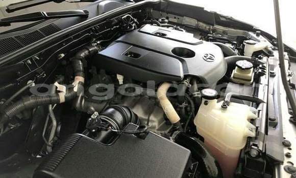 Comprar Usado Toyota Hiluxe VIGO Branco Carro em Namibe em Namibe Province Comprar Usado Toyota Hiluxe VIGO Branco Carro em Namibe em Namibe Province