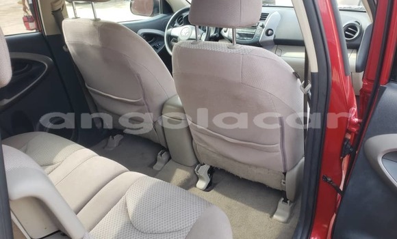 Acheter Occasion Voiture Toyota RAV4 Rouge à Luanda, Province de Luanda Acheter Occasion Voiture Toyota RAV4 Rouge à Luanda, Province de Luanda
