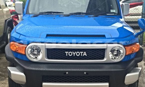 Acheter Occasion Voiture Toyota FJ Cruiser Bleu à Luanda, Province de Luanda Acheter Occasion Voiture Toyota FJ Cruiser Bleu à Luanda, Province de Luanda