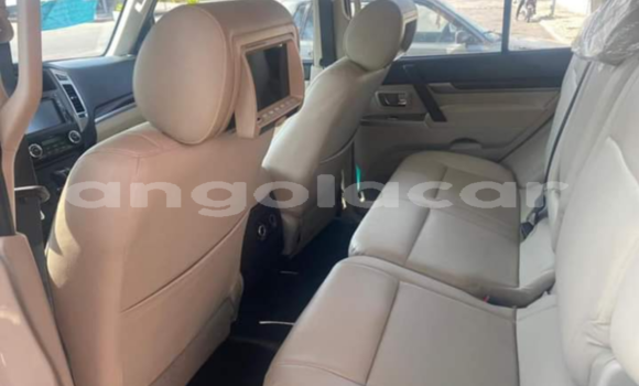 Acheter Occasion Voiture Mitsubishi Pajero Sport Noir à Luanda, Province de Luanda Acheter Occasion Voiture Mitsubishi Pajero Sport Noir à Luanda, Province de Luanda