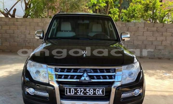 Acheter Occasion Voiture Mitsubishi Pajero Noir à Luanda, Province de Luanda Acheter Occasion Voiture Mitsubishi Pajero Noir à Luanda, Province de Luanda