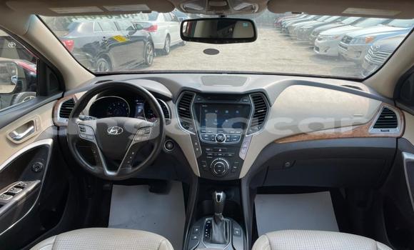 Acheter Occasion Voiture Hyundai Santa Fe Rouge à Luanda, Province de Luanda Acheter Occasion Voiture Hyundai Santa Fe Rouge à Luanda, Province de Luanda