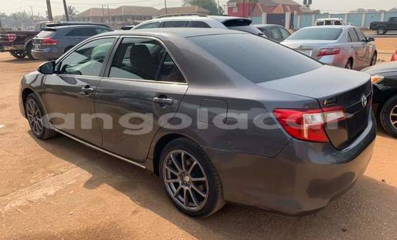 Comprar Usado Toyota Camry Preto Carro em Namibe em Namibe Province Comprar Usado Toyota Camry Preto Carro em Namibe em Namibe Province