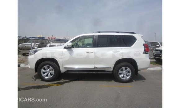 Buy Import Toyota Prado White Car in Import - Dubai in Bengo Province Buy Import Toyota Prado White Car in Import - Dubai in Bengo Province