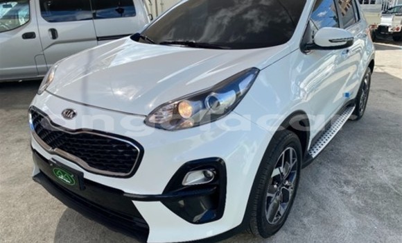 Acheter Occasion Voiture Kia Sportage Blanc à Luanda, Province de Luanda