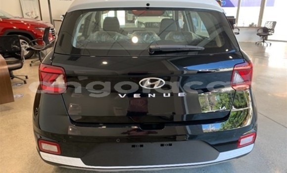 Acheter Occasion Voiture Hyundai Verna Noir à Luanda, Province de Luanda Acheter Occasion Voiture Hyundai Verna Noir à Luanda, Province de Luanda