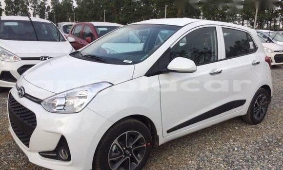 Buy Used Hyundai i10 White Car in Luanda in Luanda Province Buy Used Hyundai i10 White Car in Luanda in Luanda Province