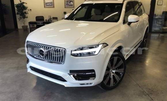 Comprar Usado Volvo XC90 Branco Carro em Luanda em Luanda Province Comprar Usado Volvo XC90 Branco Carro em Luanda em Luanda Province