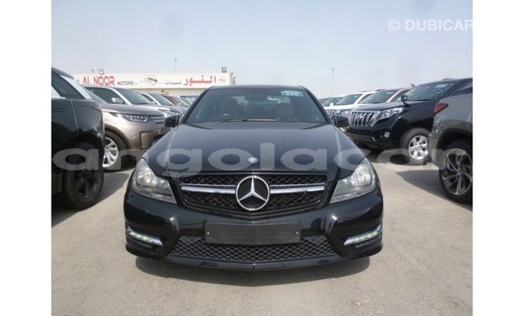 Acheter Import Voiture Mercedes-Benz 190 Noir à Import - Dubai, Province de Bengo Acheter Import Voiture Mercedes-Benz 190 Noir à Import - Dubai, Province de Bengo