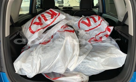 Acheter Occasion Voiture Kia Soul Bleu à Luanda, Province de Luanda Acheter Occasion Voiture Kia Soul Bleu à Luanda, Province de Luanda