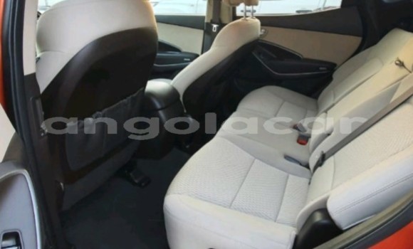 Buy Used Hyundai Santa Fe Red Car in Luanda in Luanda Province Buy Used Hyundai Santa Fe Red Car in Luanda in Luanda Province