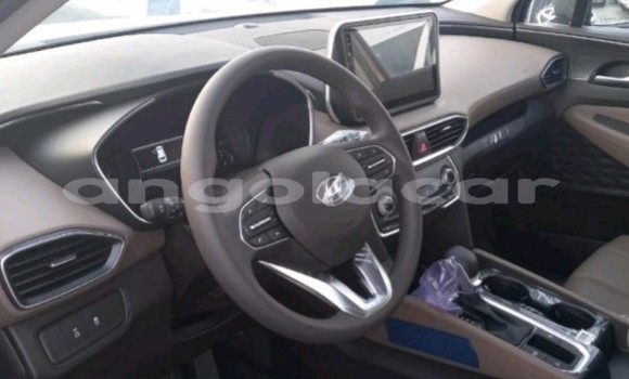 Comprar Usado Hyundai Santa Fe Preto Carro em Luanda em Luanda Province Comprar Usado Hyundai Santa Fe Preto Carro em Luanda em Luanda Province