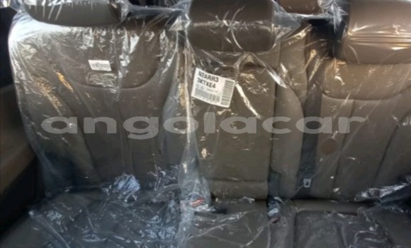 Comprar Usado Hyundai Santa Fe Preto Carro em Luanda em Luanda Province Comprar Usado Hyundai Santa Fe Preto Carro em Luanda em Luanda Province
