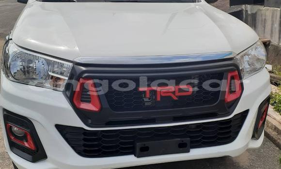 Comprar Usado Toyota Hilux Branco Carro em Luanda em Luanda Province Comprar Usado Toyota Hilux Branco Carro em Luanda em Luanda Province