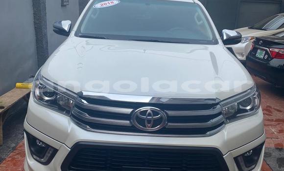 Acheter Occasion Voiture Toyota Hilux Blanc à Luanda, Province de Luanda Acheter Occasion Voiture Toyota Hilux Blanc à Luanda, Province de Luanda