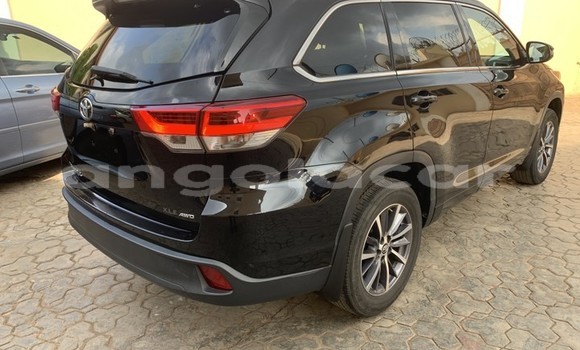 Acheter Occasion Voiture Toyota Highlander Noir à Luanda, Province de Luanda Acheter Occasion Voiture Toyota Highlander Noir à Luanda, Province de Luanda