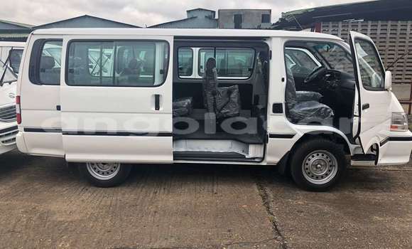 Acheter Occasion Voiture Jinbei Haise Blanc à Luanda, Province de Luanda Acheter Occasion Voiture Jinbei Haise Blanc à Luanda, Province de Luanda