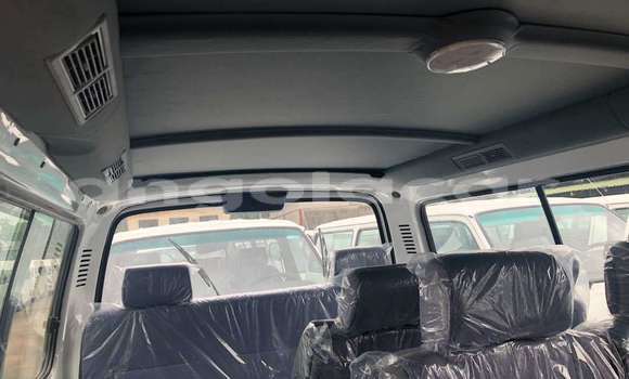 Acheter Occasion Voiture Jinbei Haise Blanc à Luanda, Province de Luanda Acheter Occasion Voiture Jinbei Haise Blanc à Luanda, Province de Luanda