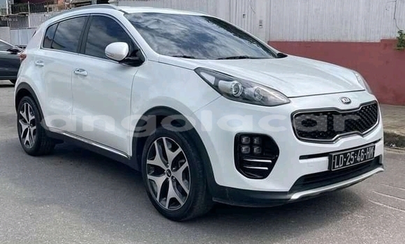Comprar Usado Kia Sportage Branco Carro em Luanda em Luanda Province