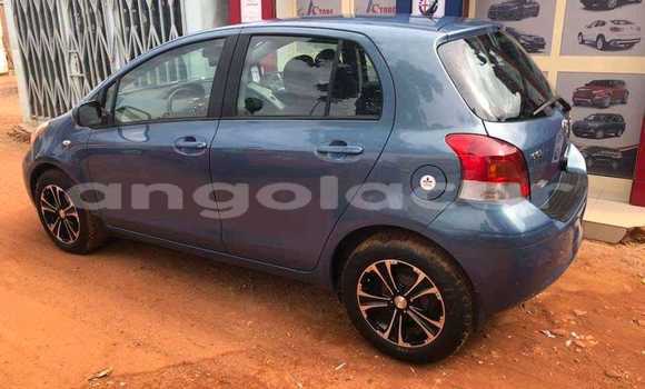 Comprar Usado Toyota Yaris Azul Carro em Namibe em Namibe Province Comprar Usado Toyota Yaris Azul Carro em Namibe em Namibe Province