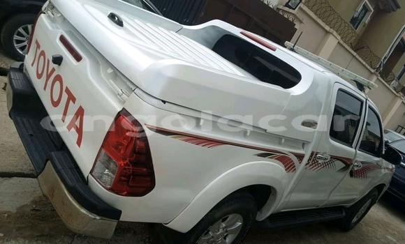 Buy Used Toyota Hilux White Car in Namibe in Namibe Province Buy Used Toyota Hilux White Car in Namibe in Namibe Province