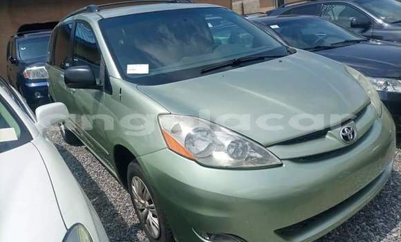 Acheter Occasion Voiture Toyota Sienna Autre à Luanda, Province de Luanda
