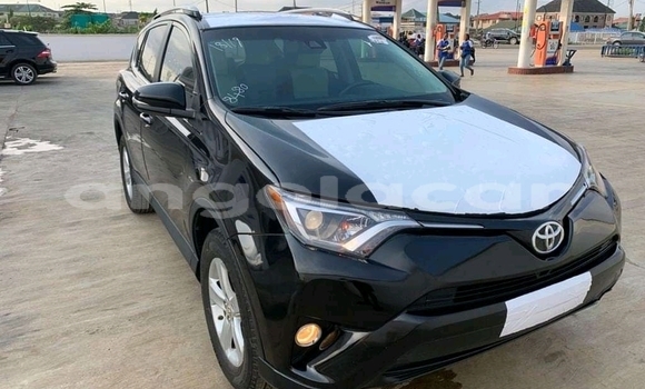 Acheter Occasion Voiture Toyota RAV4 Noir à Luanda, Province de Luanda Acheter Occasion Voiture Toyota RAV4 Noir à Luanda, Province de Luanda