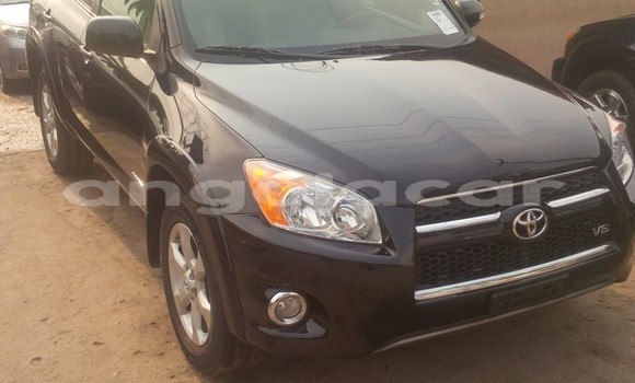 Comprar Usado Toyota RAV4 Preto Carro em Luanda em Luanda Province Comprar Usado Toyota RAV4 Preto Carro em Luanda em Luanda Province