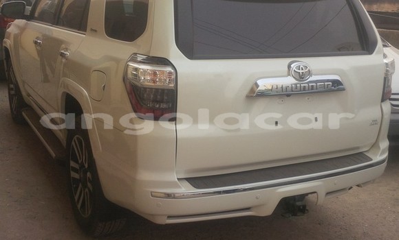 Acheter Occasion Voiture Toyota 4Runner Blanc à Luanda, Province de Luanda Acheter Occasion Voiture Toyota 4Runner Blanc à Luanda, Province de Luanda