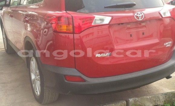 Acheter Occasion Voiture Toyota RAV4 Rouge à Luanda, Province de Luanda Acheter Occasion Voiture Toyota RAV4 Rouge à Luanda, Province de Luanda