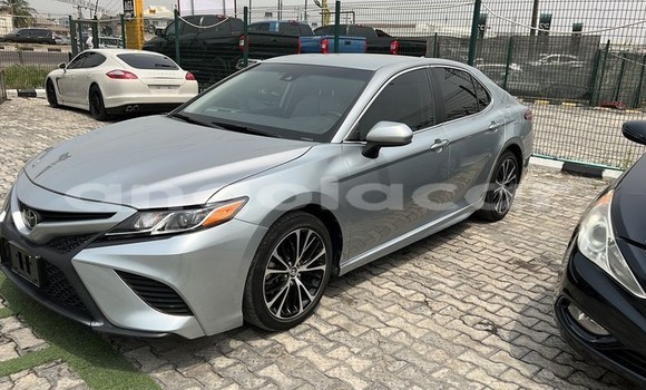Acheter Occasion Voiture Toyota Camry Gris à Luanda, Province de Luanda Acheter Occasion Voiture Toyota Camry Gris à Luanda, Province de Luanda