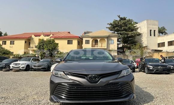 Buy Used Toyota Camry Black Car in Luanda in Luanda Province Buy Used Toyota Camry Black Car in Luanda in Luanda Province