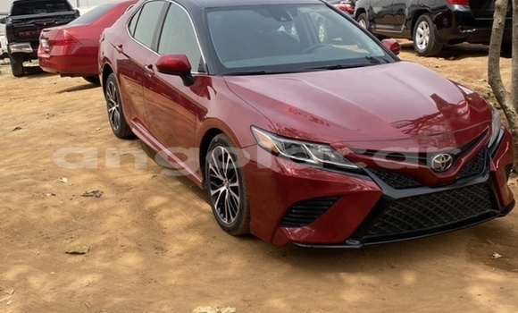 Acheter Occasion Voiture Toyota Camry (Japan) Rouge à Luau, Moxico